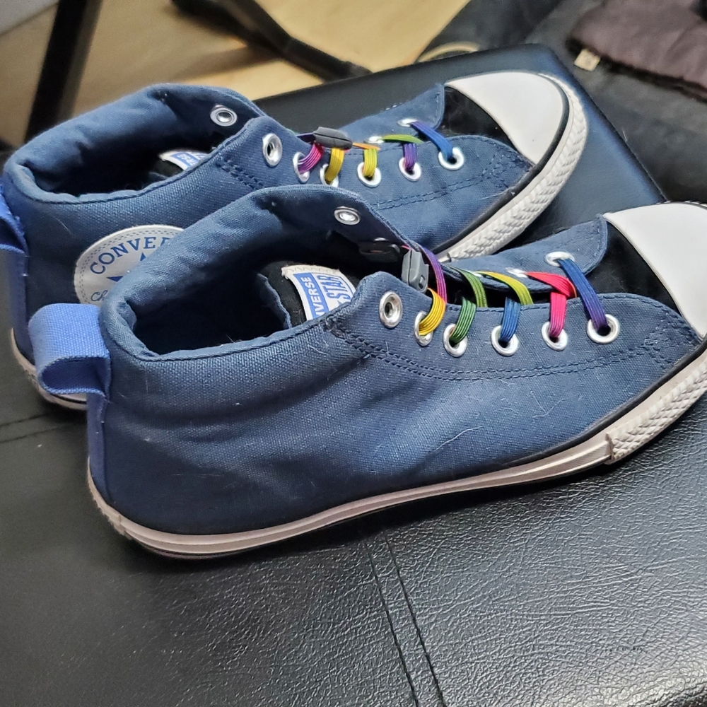 Converse - Picture 2 of 6